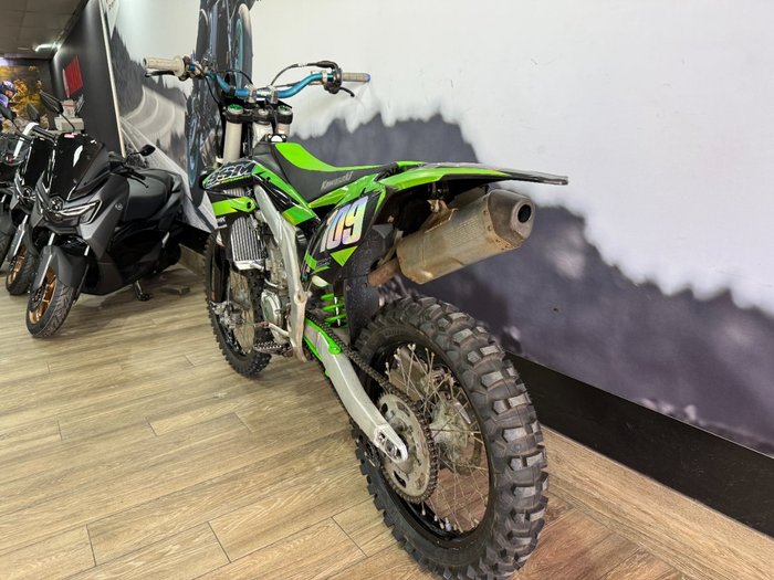 2016 Kawasaki KX450F GREEN