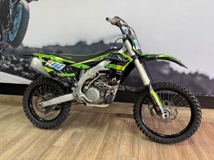 2016 Kawasaki KX450F GREEN
