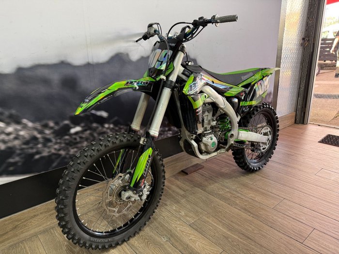 2016 Kawasaki KX450F GREEN