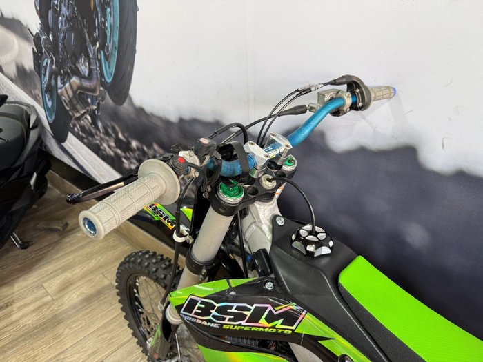 2016 Kawasaki KX450F GREEN