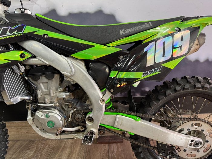 2016 Kawasaki KX450F GREEN