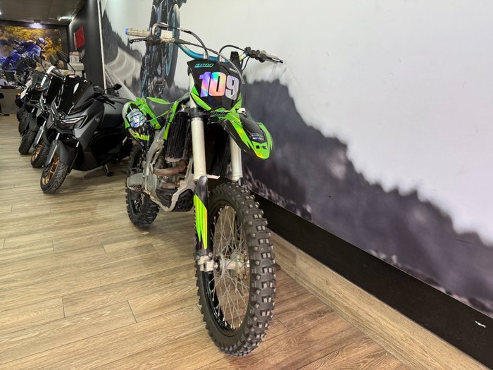 2016 Kawasaki KX450F GREEN