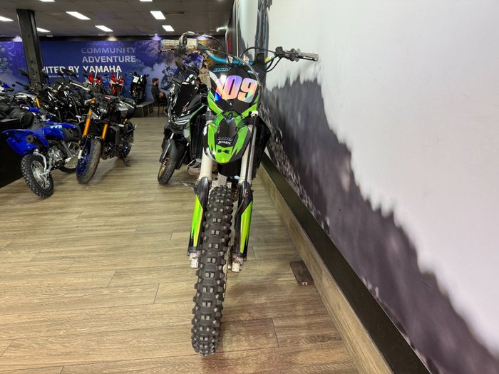 2016 Kawasaki KX450F GREEN