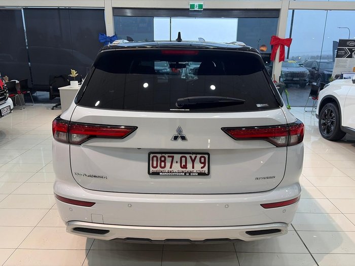 2023 Mitsubishi Outlander Exceed Tourer