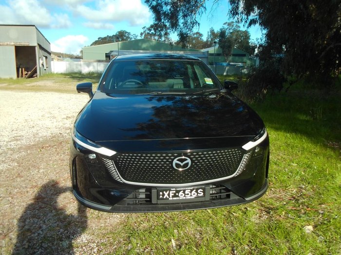 2026 Mazda 6e E35 GT