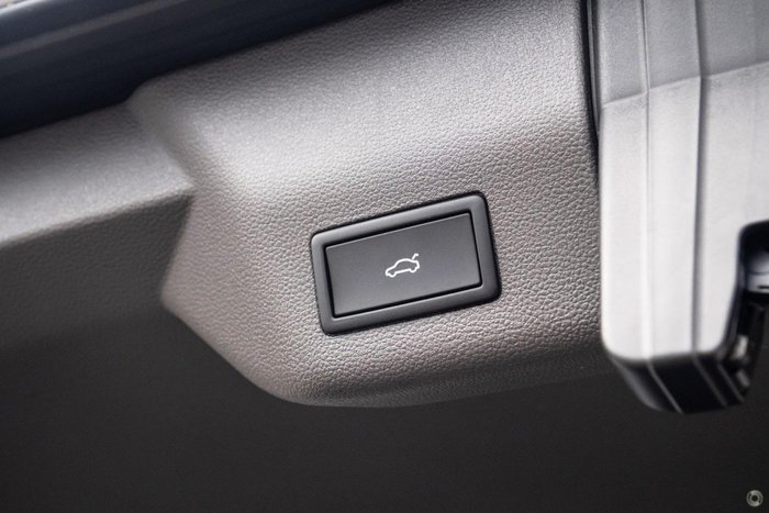 2026 Volkswagen Multivan TDI360 Life