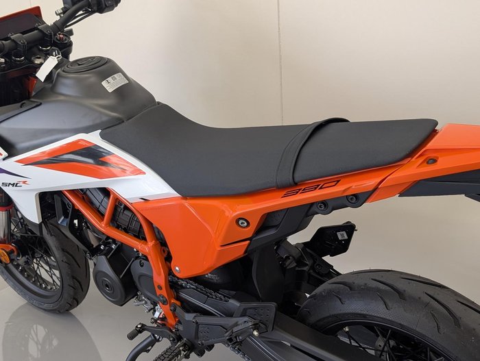 2026 KTM 390 SMC R SMC Orange