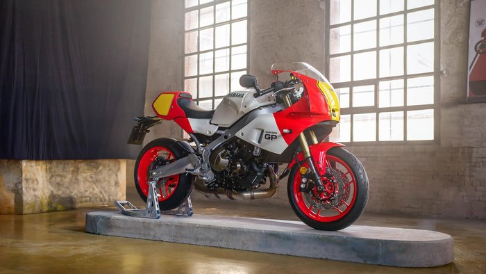 2025 Yamaha XSR900 GP