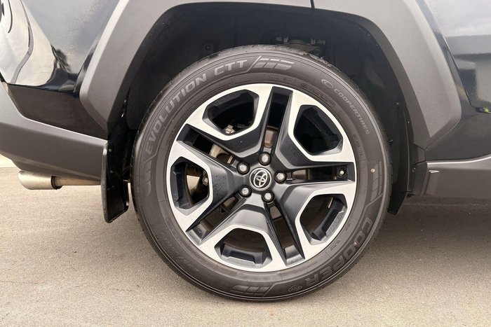 2020 Toyota RAV4 Edge
