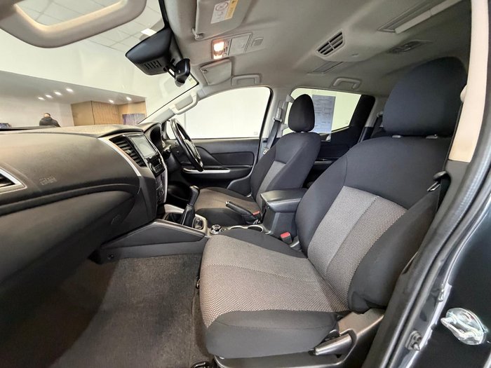 2022 Mitsubishi Triton GLS