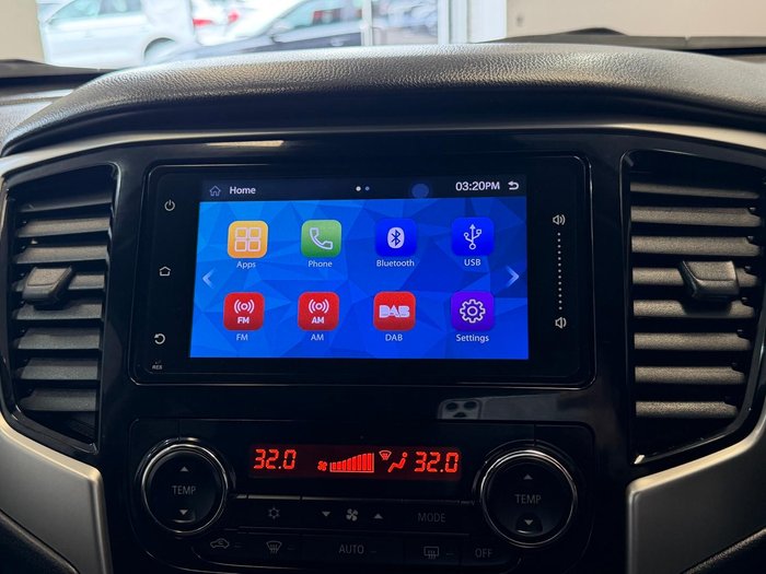 2022 Mitsubishi Triton GLS