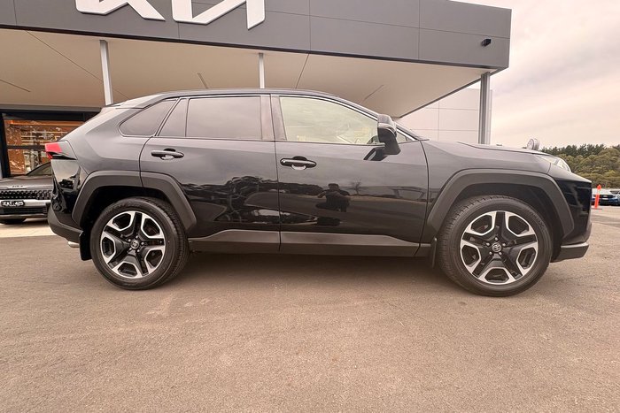 2020 Toyota RAV4 Edge