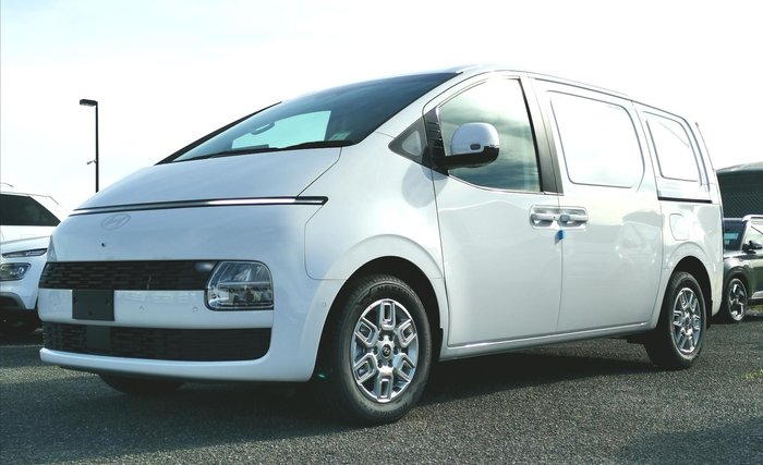 2026 Hyundai STARIA LOAD Premium US4.V4 MY27