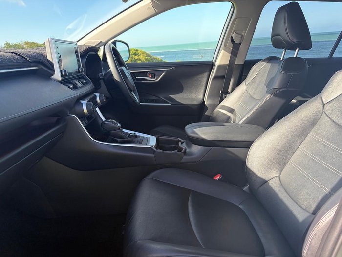 2020 Toyota RAV4 Cruiser