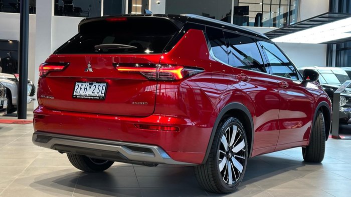 2026 Mitsubishi Outlander Exceed Tourer ZM MY26 AWD Red Diamond with Black Mica Roof