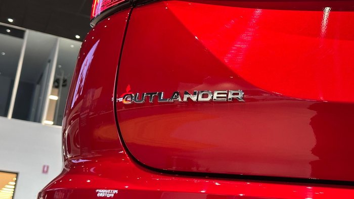 2026 Mitsubishi Outlander Exceed Tourer