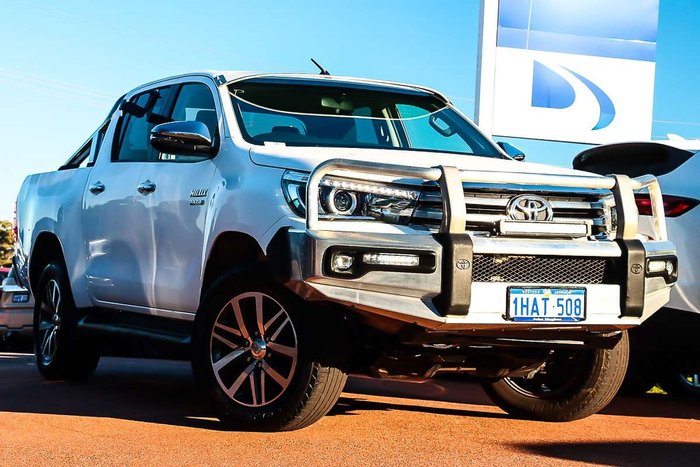 2017 Toyota Hilux SR5