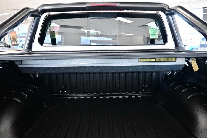 2024 Nissan Navara Black Edition