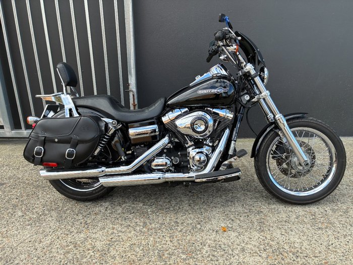 2012 HARLEY-DAVIDSON FXDC DYNA SUPER GLIDE CUSTOM BLACK