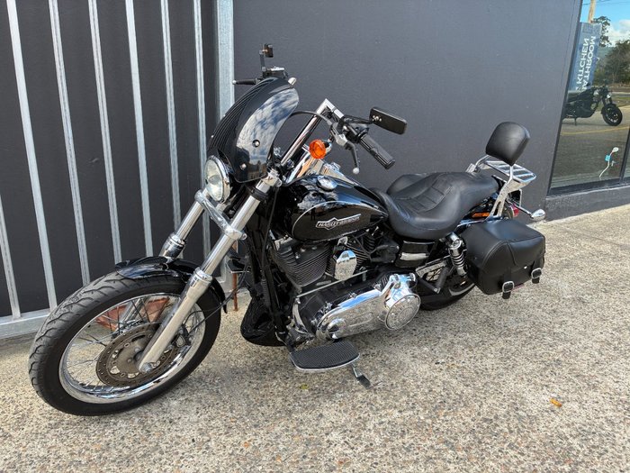 2012 HARLEY-DAVIDSON FXDC DYNA SUPER GLIDE CUSTOM BLACK