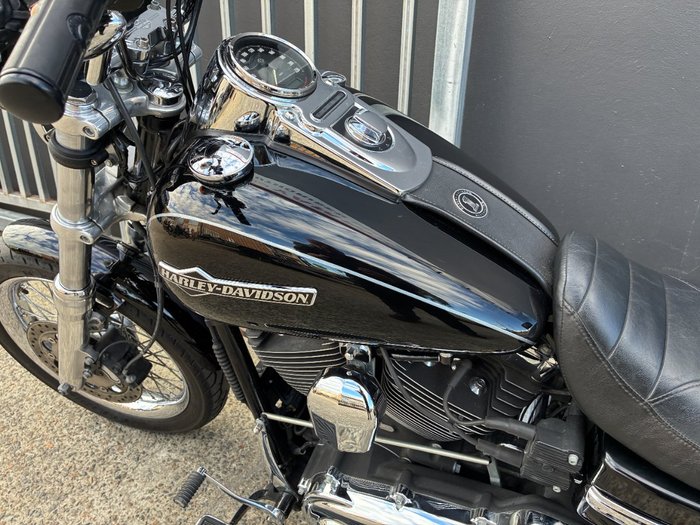 2012 HARLEY-DAVIDSON FXDC DYNA SUPER GLIDE CUSTOM BLACK
