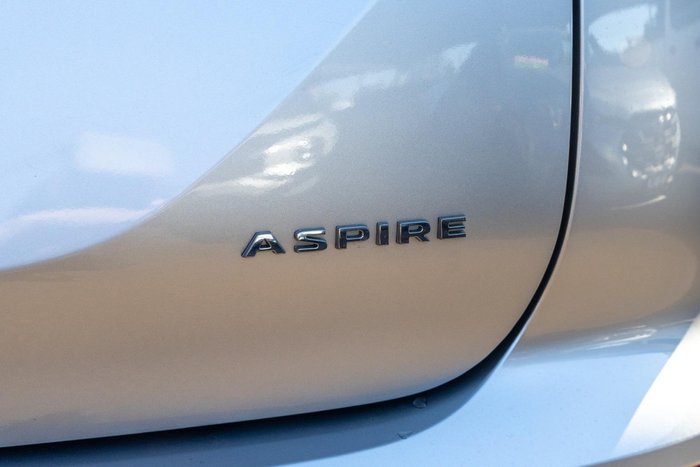 2024 Mitsubishi Outlander Aspire