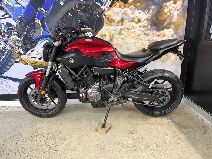 2016 Yamaha MT-07 LA (ABS) RED