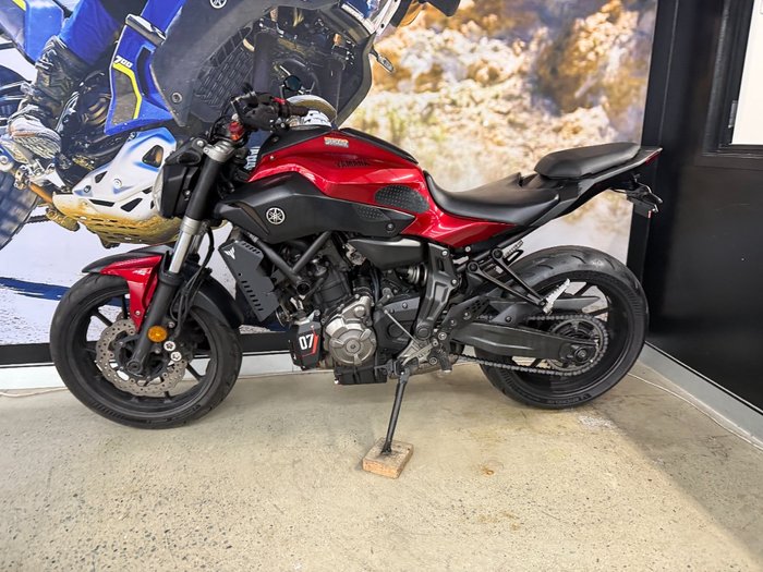 2016 Yamaha MT-07 LA (ABS) RED