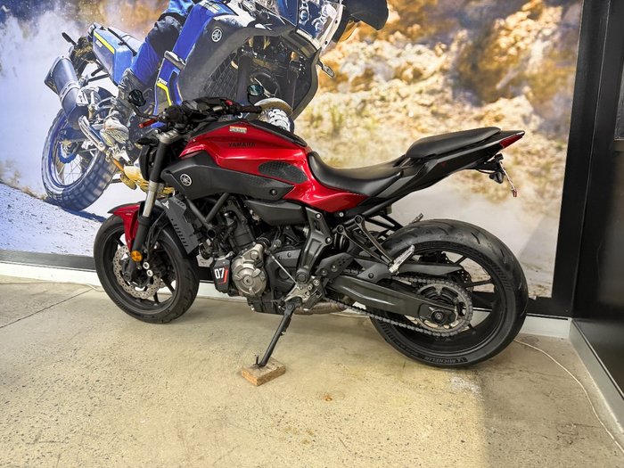 2016 Yamaha MT-07 LA (ABS) RED