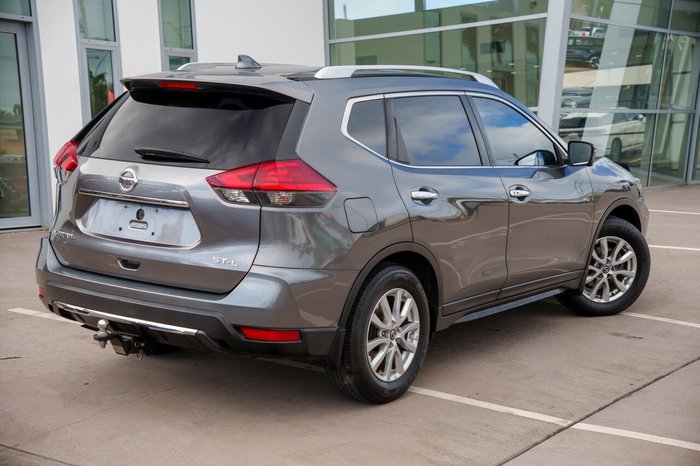 2017 Nissan X-TRAIL