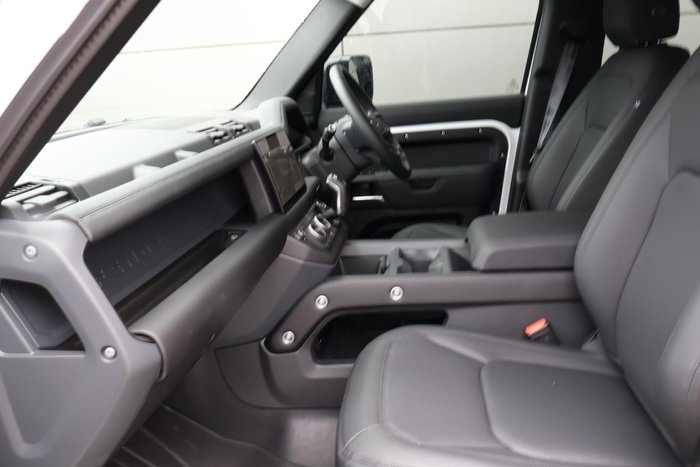 2024 Land Rover Defender 110 P400 X-Dynamic SE L663 MY25 AWD