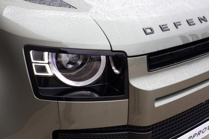 2025 Land Rover Defender 110 D350 X-Dynamic HSE