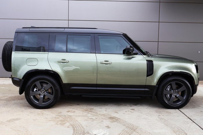 2025 Land Rover Defender 110 D350 X-Dynamic HSE
