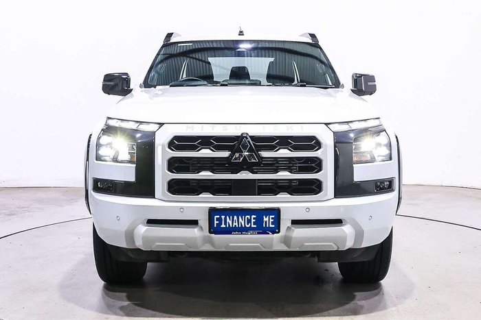2024 Mitsubishi Triton GSR