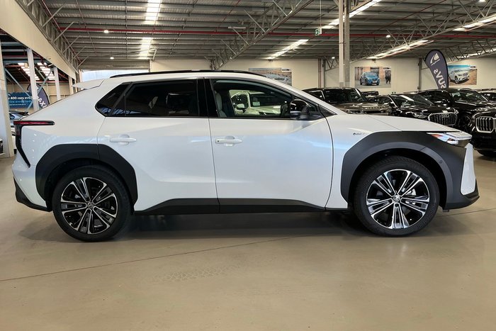 2025 Toyota bZ4X