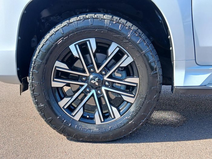 2021 Mitsubishi Pajero Sport Exceed