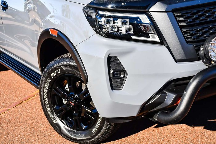 2022 Nissan Navara