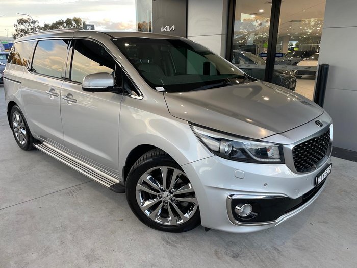 2017 Kia Carnival Platinum