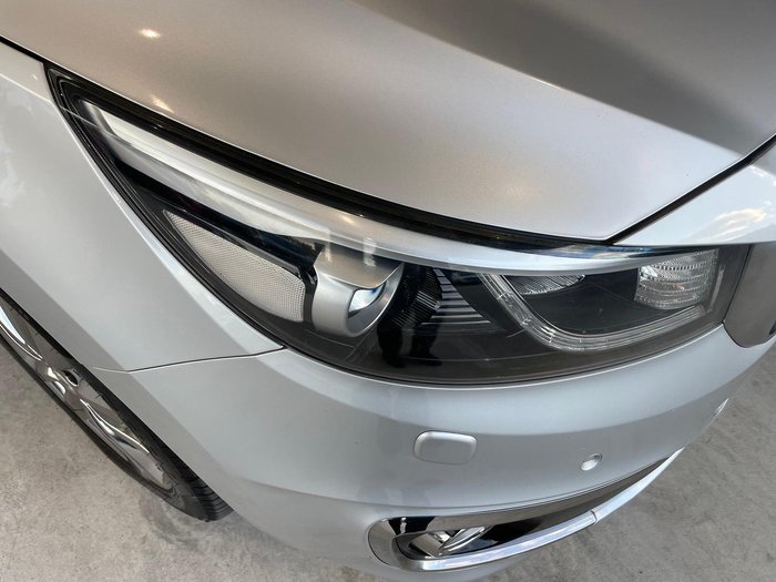 2017 Kia Carnival Platinum