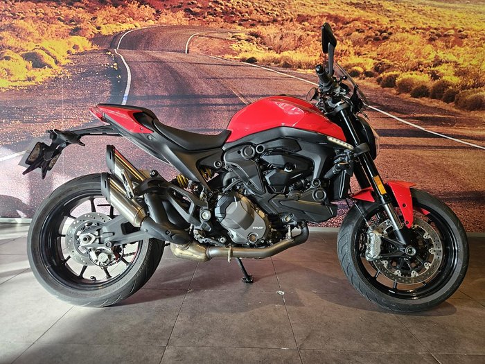 2022 Ducati Monster + 937 Monster Red