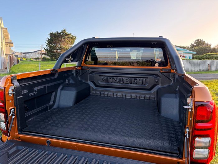 2025 Mitsubishi Triton GSR