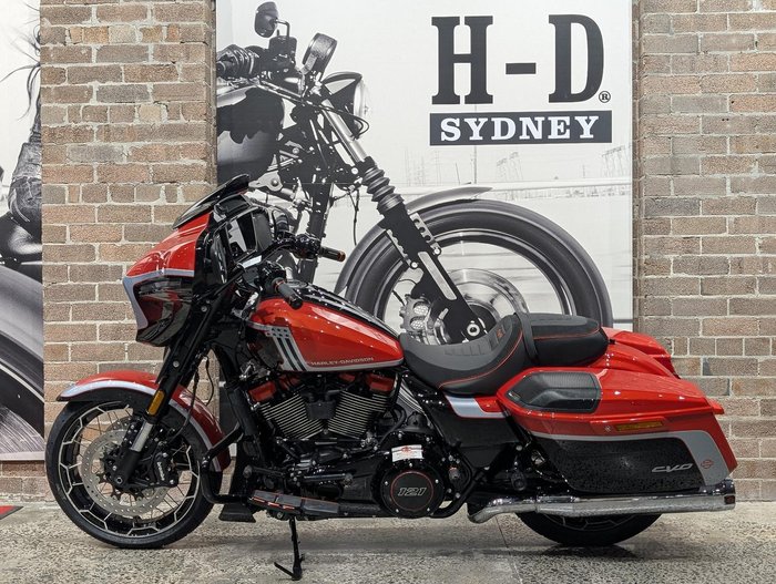 2024 Harley-Davidson CVO Street Glide 121 (FLHXSE) Touring Orange
