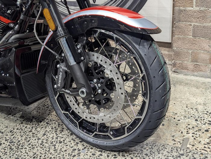 2024 Harley-Davidson CVO Street Glide 121 (FLHXSE) Touring Orange