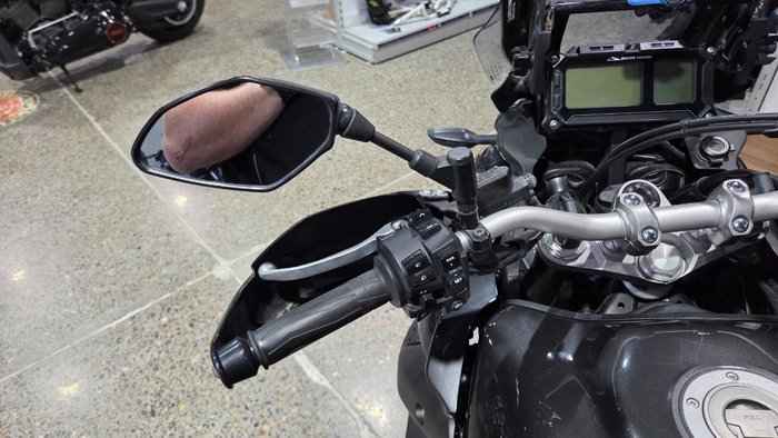 2023 Yamaha XT1200ZE SUPER TENERE Black