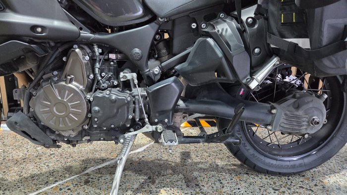 2023 Yamaha XT1200ZE SUPER TENERE Black