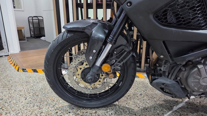 2023 Yamaha XT1200ZE SUPER TENERE Black