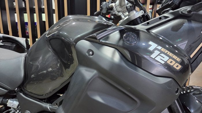 2023 Yamaha XT1200ZE SUPER TENERE Black