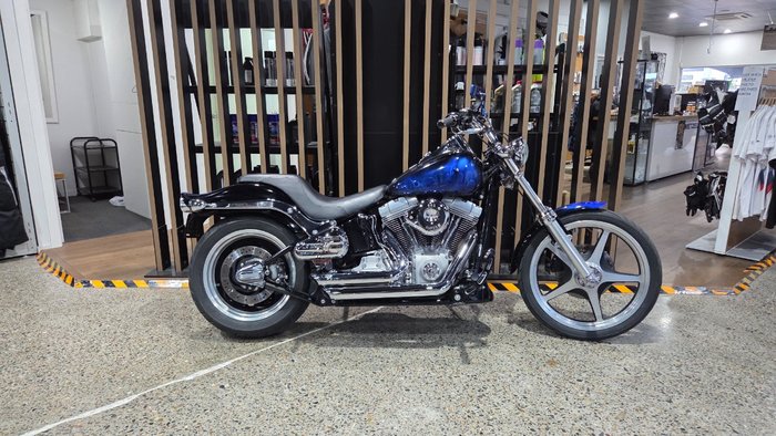2006 Harley-Davidson FXST SOFTAIL STANDARD Black