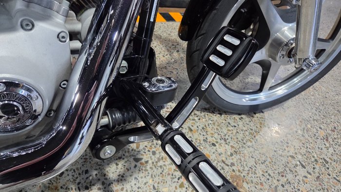 2006 Harley-Davidson FXST SOFTAIL STANDARD Black