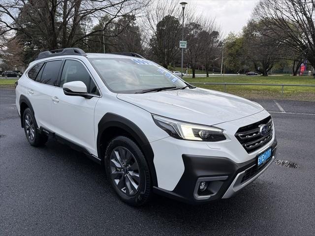 2024 Subaru Outback AWD Touring